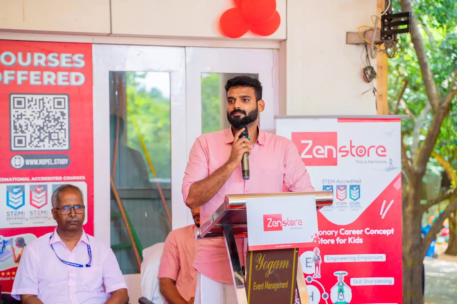 Guided chemistry sets and physics models inside ZenStore Chennai